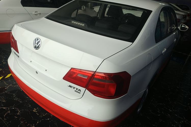 Used Volkswagen Jetta 2015 1.6L Automatic Fashion Model Rear Right 45 Deg