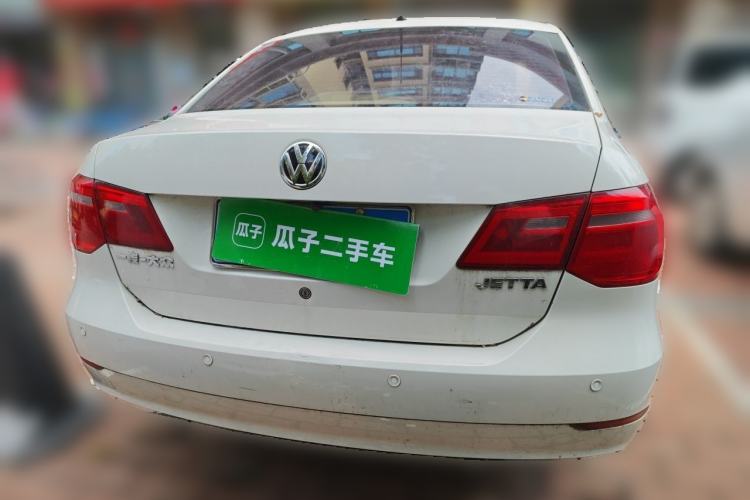 Used Volkswagen Jetta 2015 Zhuihui Edition 1.4L Manual Fashion Model Rear