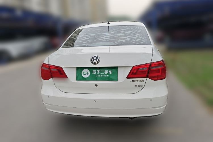 Used Volkswagen Jetta 2015 Zhuihui Edition 1.6L Manual Comfort Model Rear