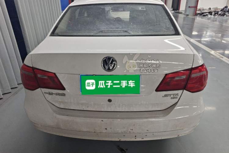 Used Volkswagen Jetta 2015 Value Edition 1.6L Manual Fashionable Style Rear
