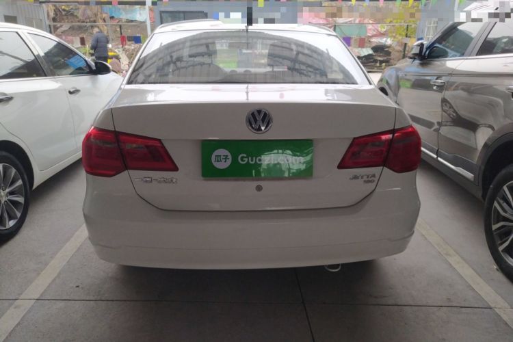 Used Volkswagen Jetta 2015 1.6L Manual Fashion Edition Rear