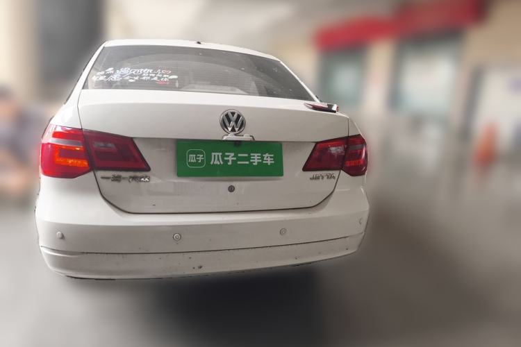 Used Volkswagen Jetta 2015 1.4L Manual Fashion Model Rear