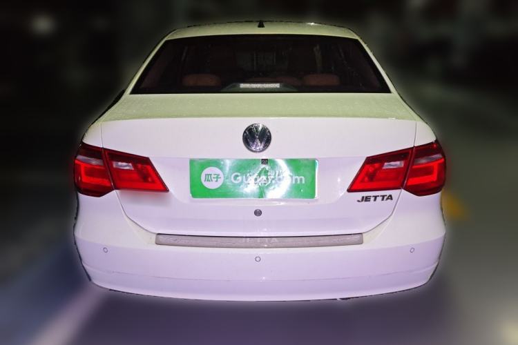 Used Volkswagen Jetta 2015 1.6L Manual Comfort Model Rear