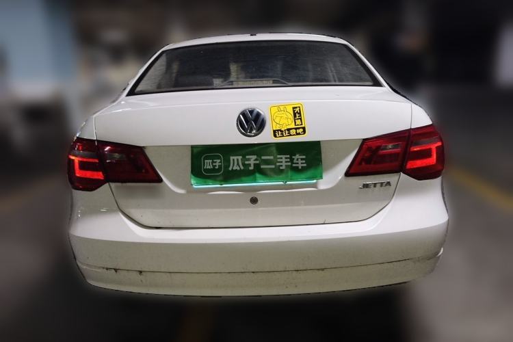 Used Volkswagen Jetta 2015 Zhuihui Edition 1.4L Manual Fashion Model Rear