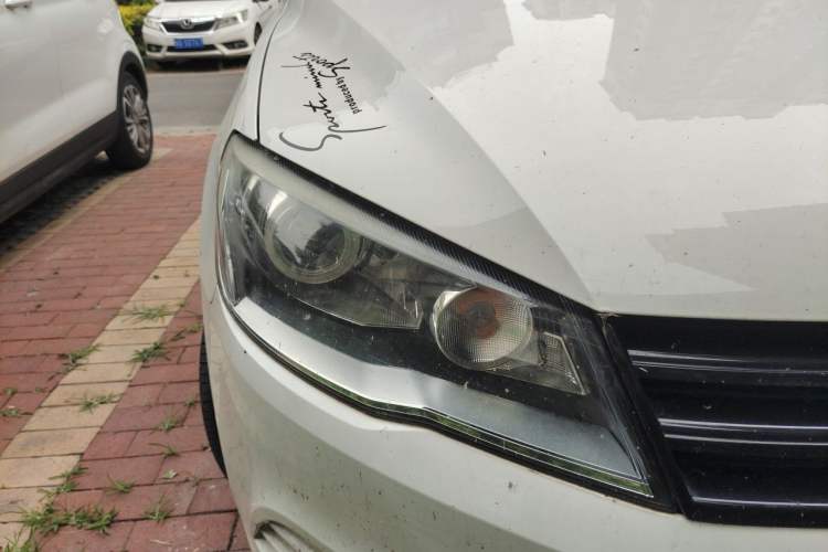 Used Volkswagen Jetta 2015 Zhuihui Edition 1.4L Manual Fashion Model Right Front Headlight