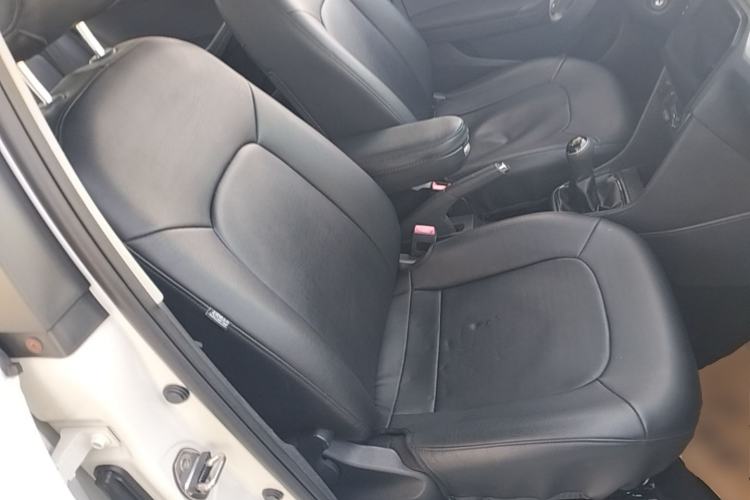 Used Volkswagen Jetta 2015 Zhuihui Edition 1.6L Manual Comfort Model Right Front Seat