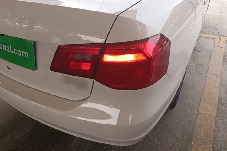 Used Volkswagen Jetta 2015 Zhuihui Edition 1.6L Manual Comfort Model Right Rear Taillight
