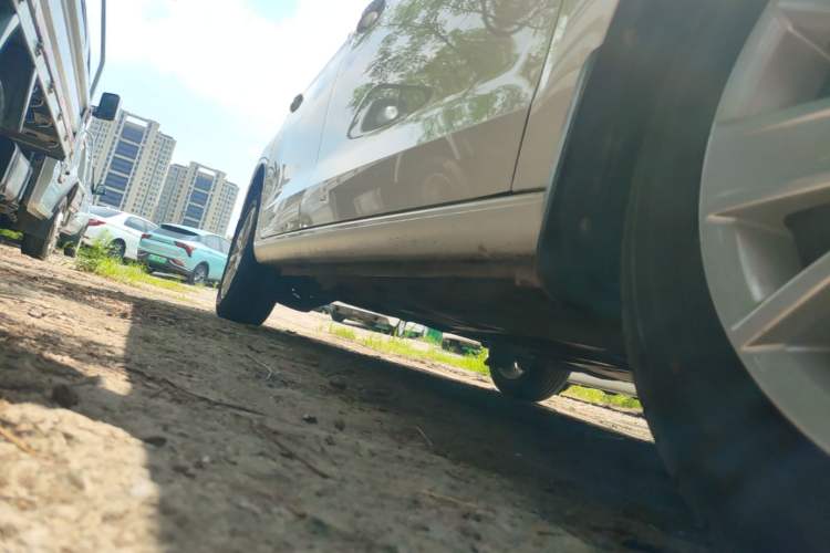 Used Volkswagen Jetta 2015 1.6L Manual Comfort Model Right Side Sill