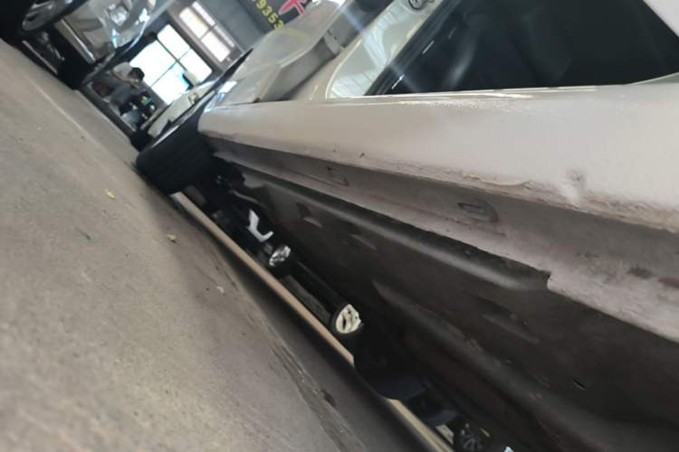 Used Volkswagen Jetta 2015 1.4L Manual Comfort Model Right Side Sill