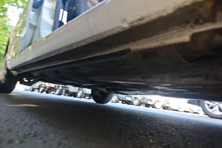 Used Volkswagen Jetta 2015 Value Edition 1.6L Automatic Fashion Version Right Side Sill