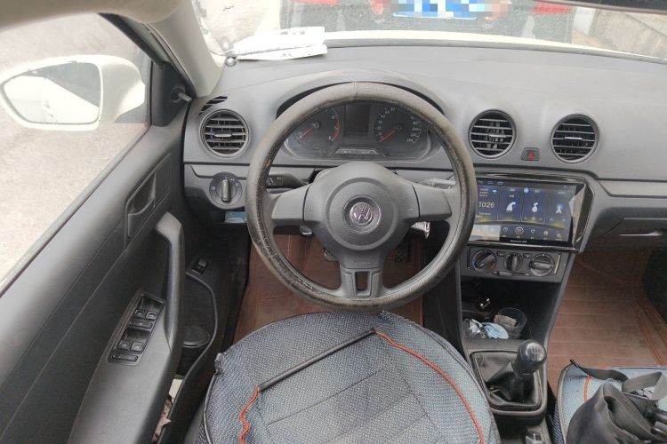 Used Volkswagen Jetta 2015 1.6L Manual Fashion Edition Steering Wheel