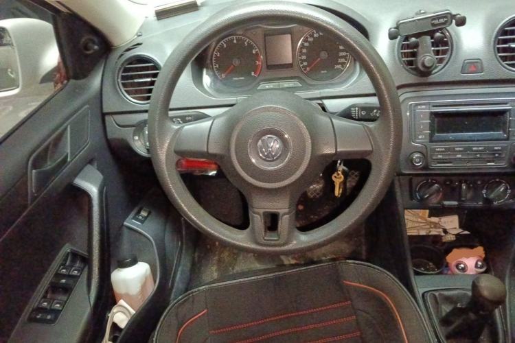 Used Volkswagen Jetta 2015 1.6L Manual Fashion Edition Steering Wheel