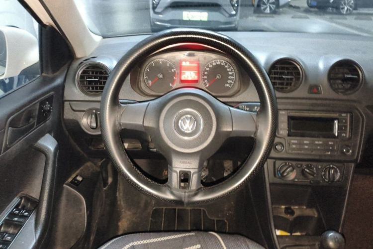 Used Volkswagen Jetta 2015 Value Edition 1.6L Manual Fashionable Style Steering Wheel