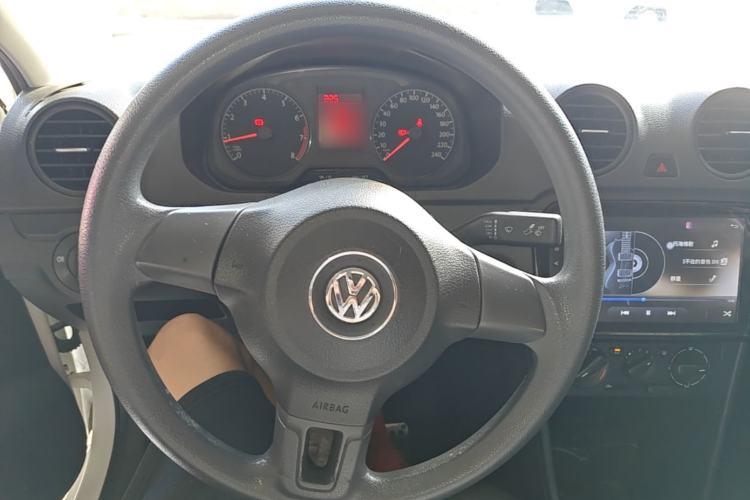 Used Volkswagen Jetta 2015 Value Edition 1.6L Manual Fashionable Style Steering Wheel