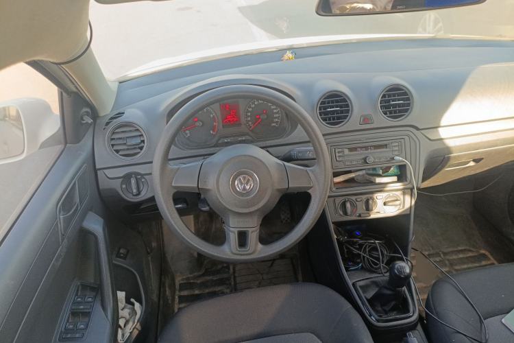 Used Volkswagen Jetta 2015 1.4L Manual Fashion Model Steering Wheel