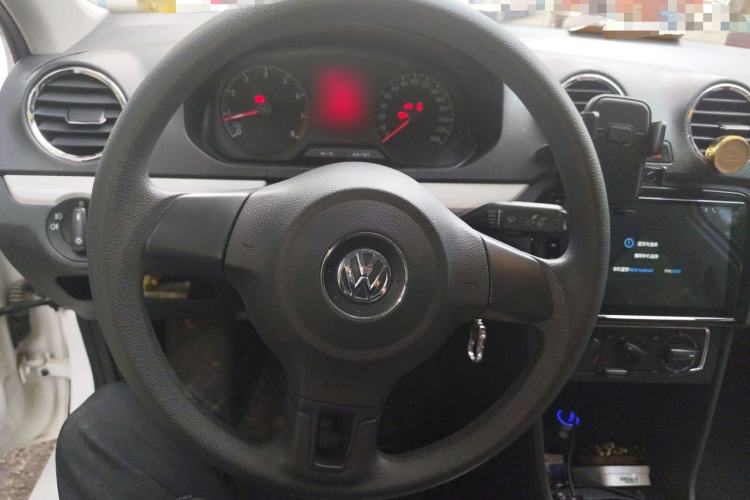 Used Volkswagen Jetta 2015 1.6L Manual Comfort Model Steering Wheel