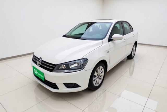 Volkswagen Jetta 2015 1.6L Manual Comfort Model с пробегом