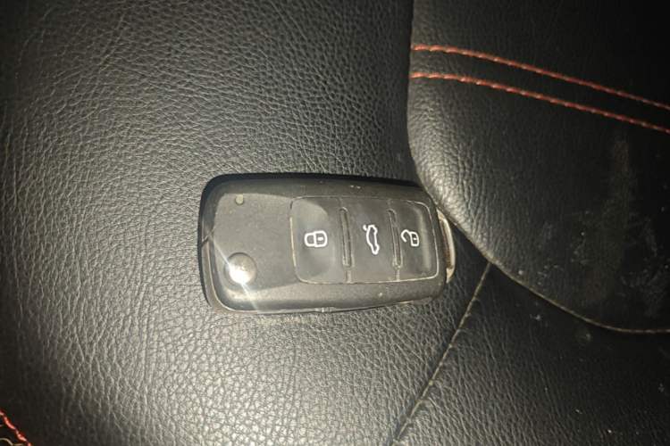 Used Volkswagen Jetta 2015 1.6L Automatic Comfort Model Vehicle Key