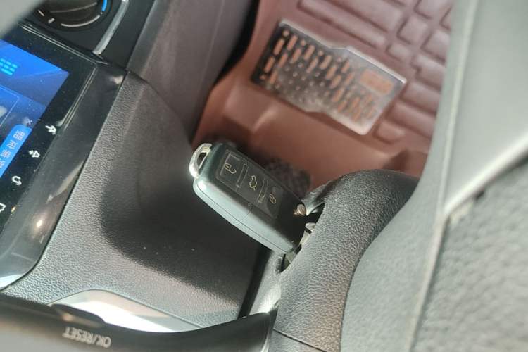 Used Volkswagen Jetta 2015 1.6L Automatic Comfort Model Vehicle Key