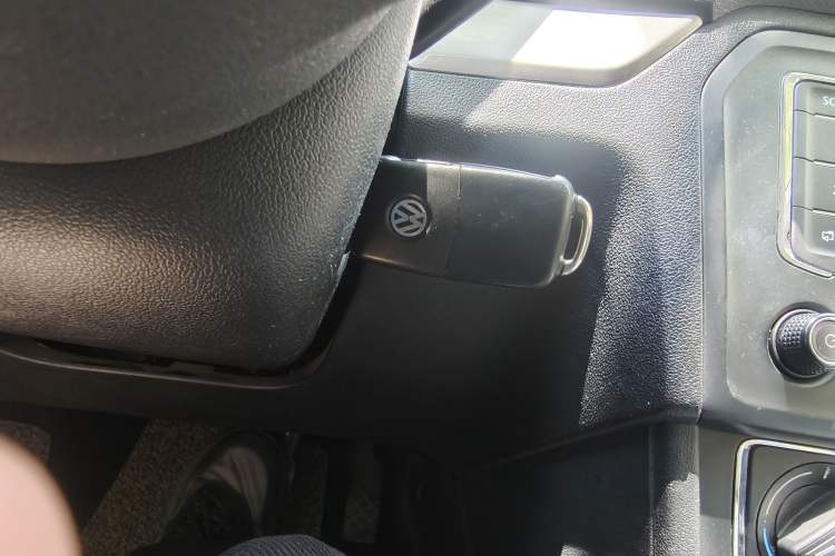 Used Volkswagen Jetta 2015 1.6L Automatic Comfort Model Vehicle Key