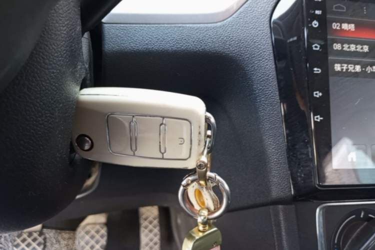 Used Volkswagen Jetta 2015 1.6L Manual Comfort Model Vehicle Key