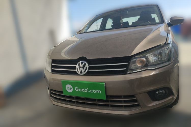 Used Volkswagen Jetta 2015 Zhuihui Edition 1.6L Manual Comfort Model Front