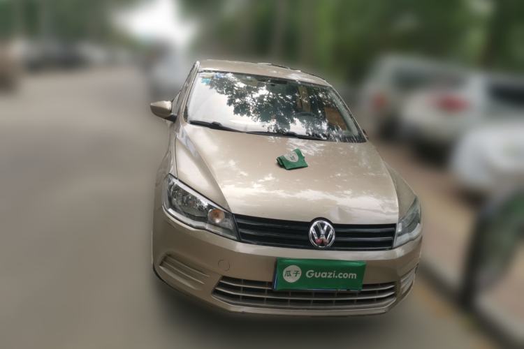 Used Volkswagen Jetta 2015 Value Edition 1.6L Manual Fashionable Style Front