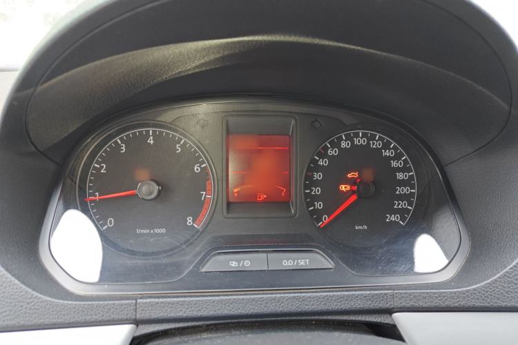 Used Volkswagen Jetta 2015 Zhihui Edition 1.4L Manual Comfort Model Instrument Cluster