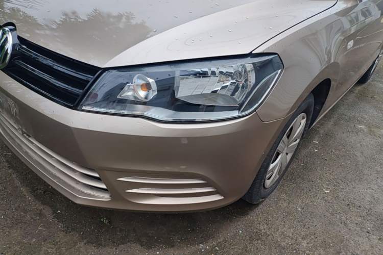 Used Volkswagen Jetta 2015 Value Edition 1.6L Manual Fashionable Style Left Front Headlight