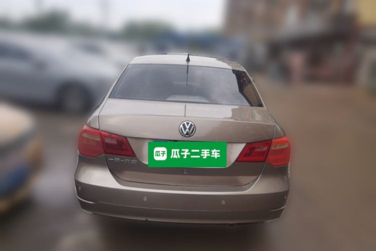 Used Volkswagen Jetta 2015 Value Edition 1.6L Manual Fashionable Style Rear