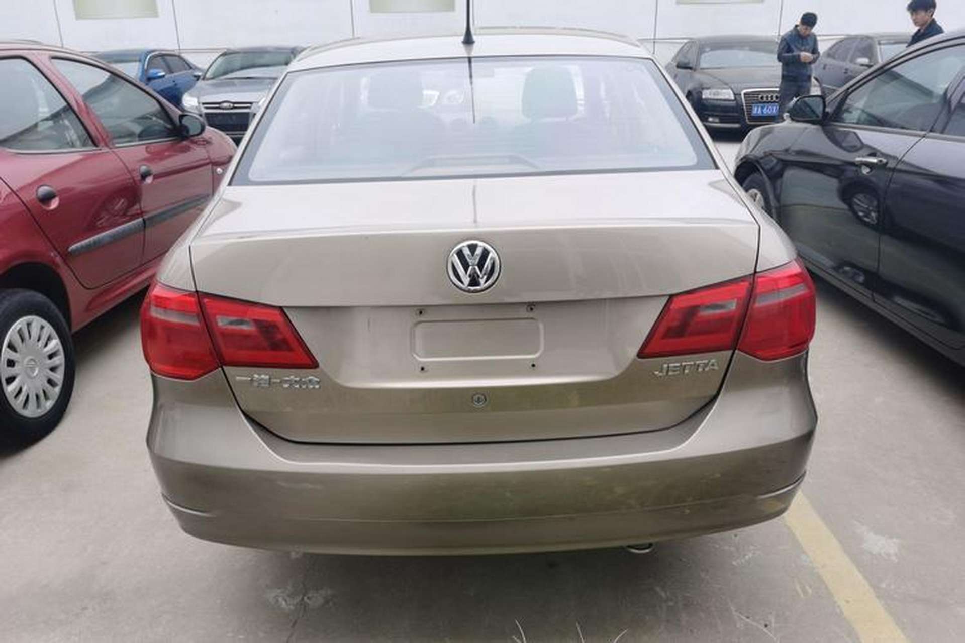 Used Volkswagen Jetta 2015 Value Edition 1.6L Manual Fashionable Style Rear