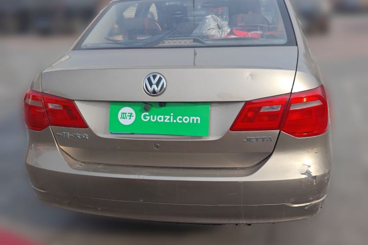 Used Volkswagen Jetta 2015 Zhuihui Edition 1.4L Manual Fashion Model Rear