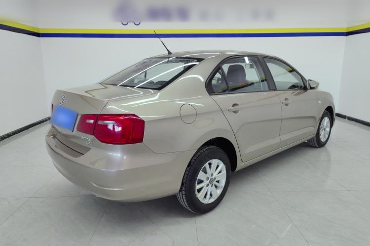 Used Volkswagen Jetta 2015 Value Edition 1.6L Automatic Fashion Version Rear Right 45 Deg