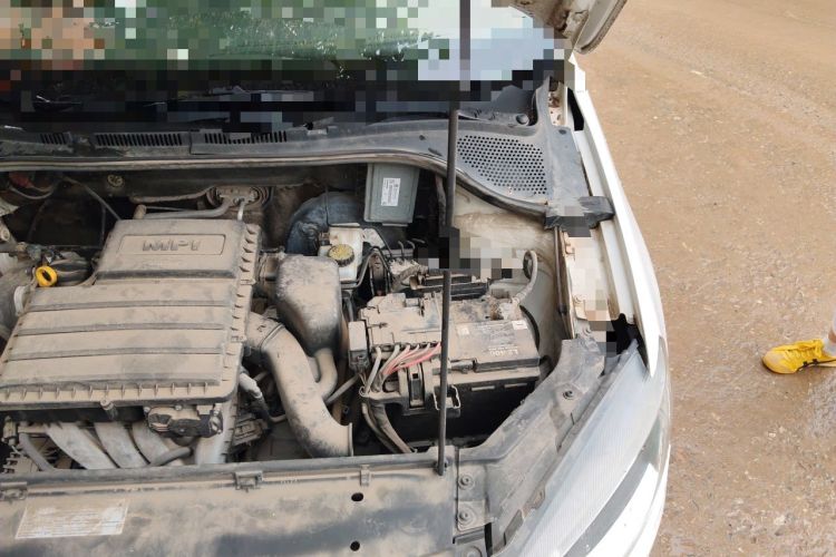Used Volkswagen Jetta 2016 1.6L 25th Anniversary Edition Engine Bay Left