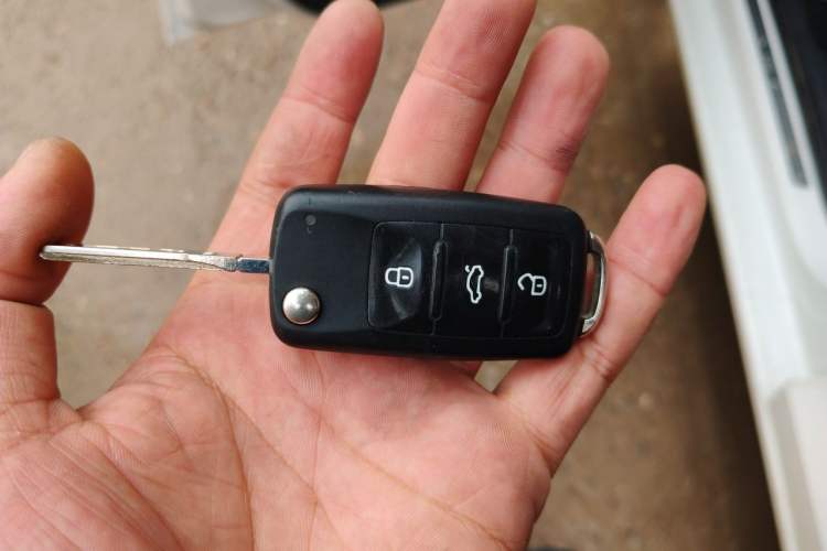 Used Volkswagen Jetta 2016 1.6L 25th Anniversary Edition Vehicle Key