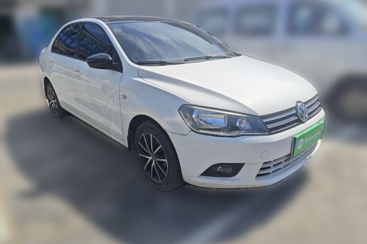 Used Volkswagen Jetta 2016 1.6L 25th Anniversary Edition Front Right 45 Deg
