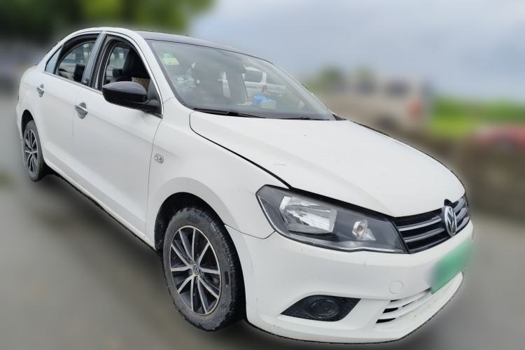 Used Volkswagen Jetta 2016 1.6L 25th Anniversary Edition Front Right 45 Deg
