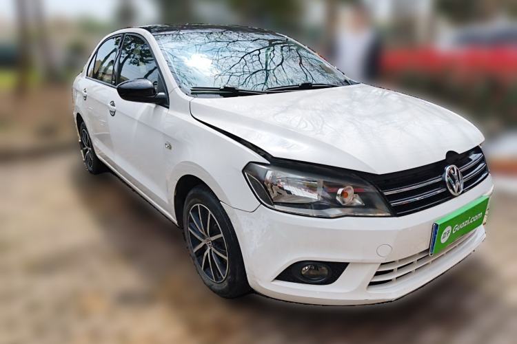 Used Volkswagen Jetta 2016 1.6L 25th Anniversary Edition Front Right 45 Deg