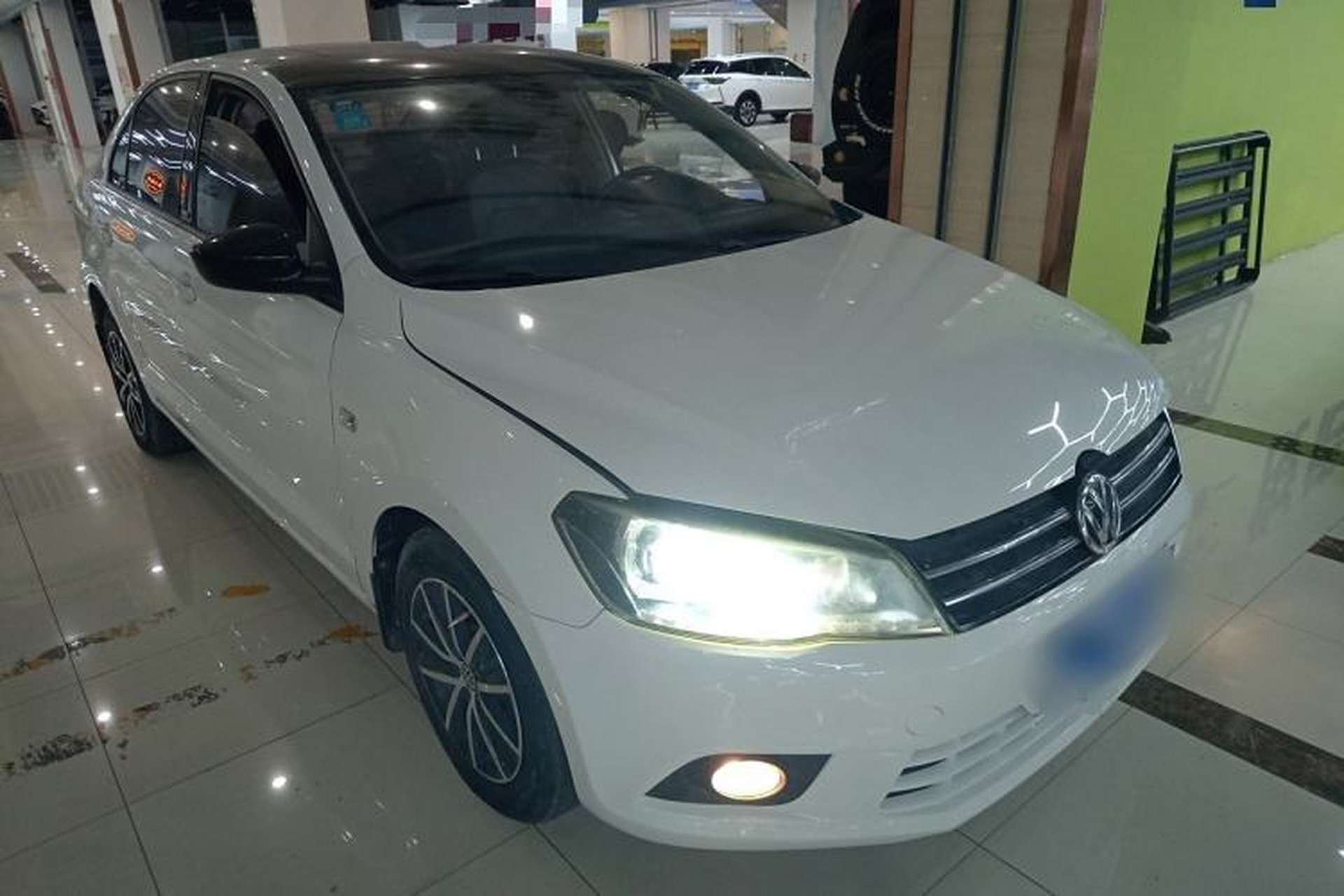 Used Volkswagen Jetta 2016 1.6L 25th Anniversary Edition Front Right 45 Deg