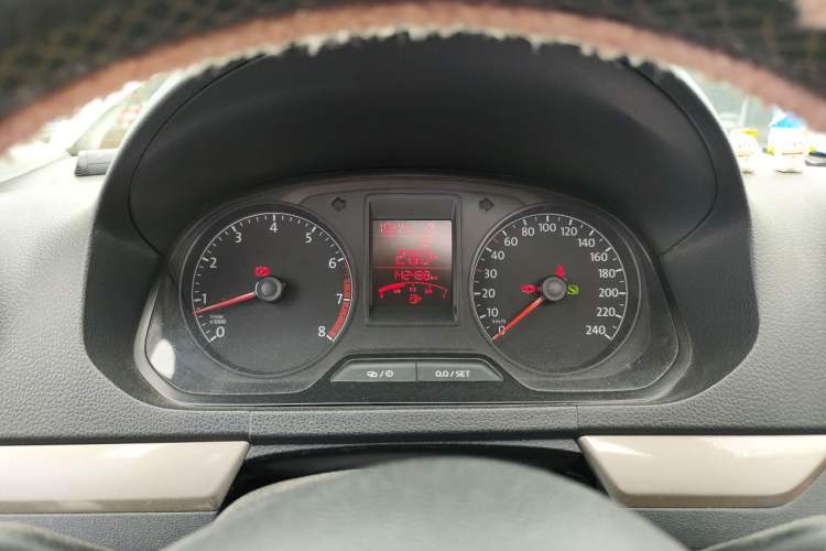 Used Volkswagen Jetta 2016 1.6L 25th Anniversary Edition Instrument Cluster