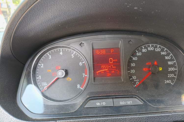 Used Volkswagen Jetta 2016 1.6L 25th Anniversary Edition Instrument Cluster