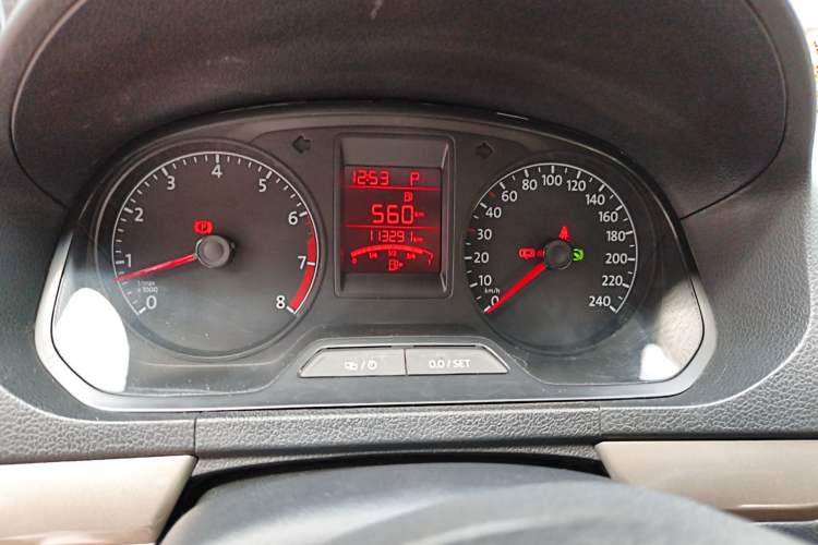 Used Volkswagen Jetta 2016 1.6L 25th Anniversary Edition Instrument Cluster
