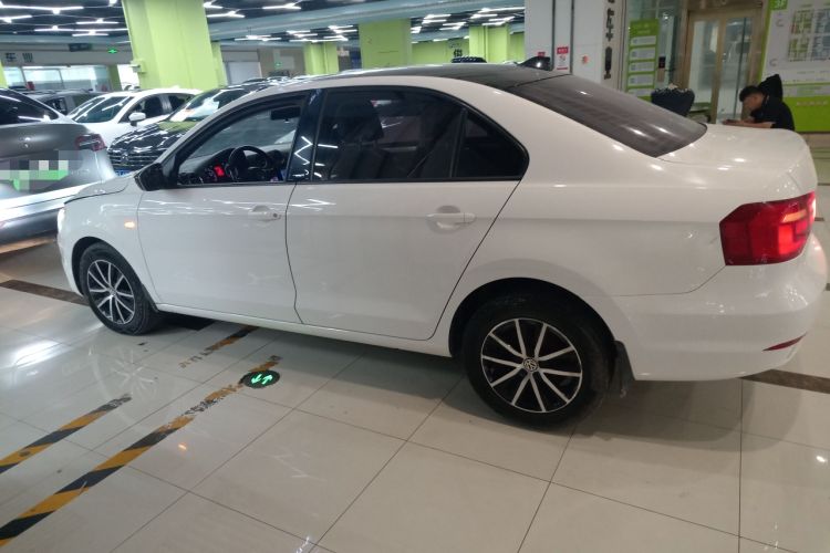 Used Volkswagen Jetta 2016 1.6L 25th Anniversary Edition Left Side