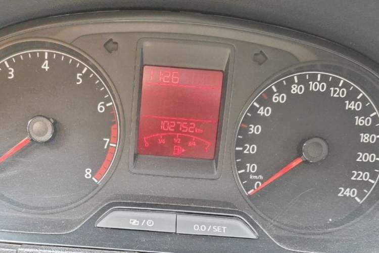 Used Volkswagen Jetta 2016 1.6L 25th Anniversary Edition Odometer Close Up