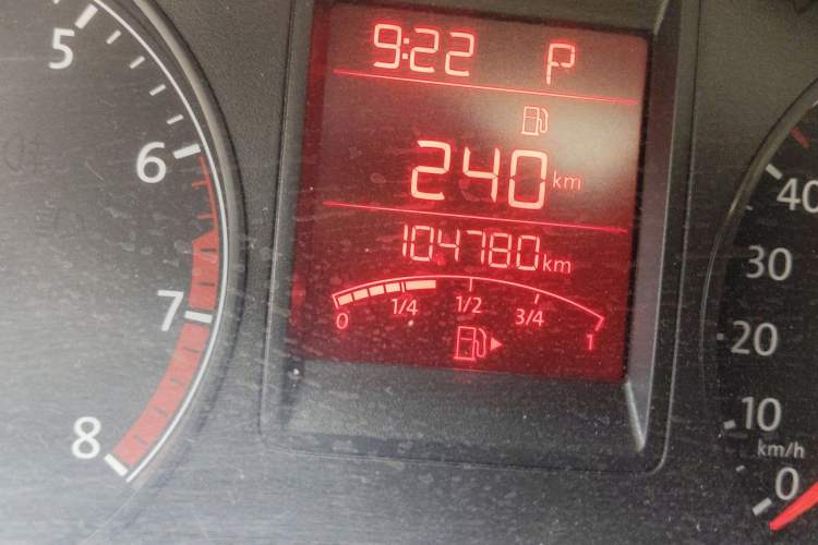 Used Volkswagen Jetta 2016 1.6L 25th Anniversary Edition Odometer Close Up