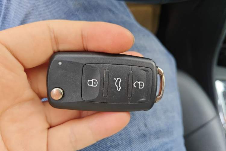Used Volkswagen Jetta 2016 1.6L 25th Anniversary Edition Vehicle Key