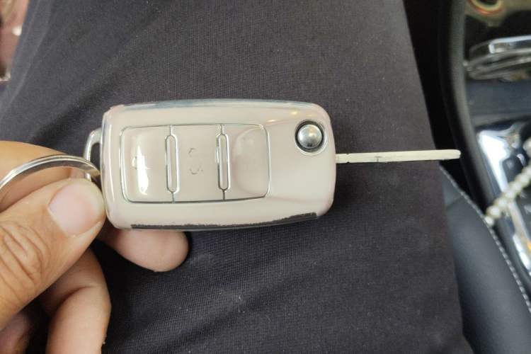 Used Volkswagen Jetta 2016 1.6L 25th Anniversary Edition Vehicle Key