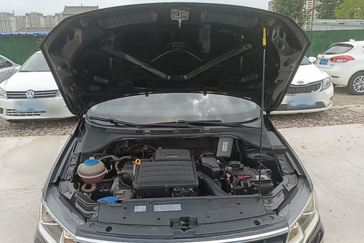 Used Volkswagen Jetta 2017 1.4L Manual Fashion Edition Engine Bay