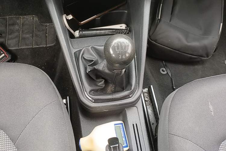 Used Volkswagen Jetta 2017 1.4L Manual Fashion Edition Gear Lever