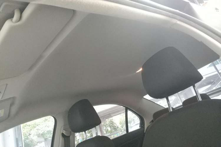 Used Volkswagen Jetta 2017 1.5L Automatic Fashion Model Headliner